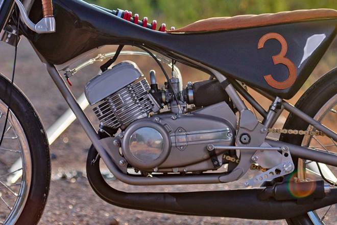 No Joke 2 Stroke challenges himself with designs more complicated and fabrication more intricate and this RD350 is his crowing achievement. The concept behind the build was to merge 1970's Japanese technology and Broadtracker style. One look on his creation and there's barely anything 'RD350' left on it, except the engine.