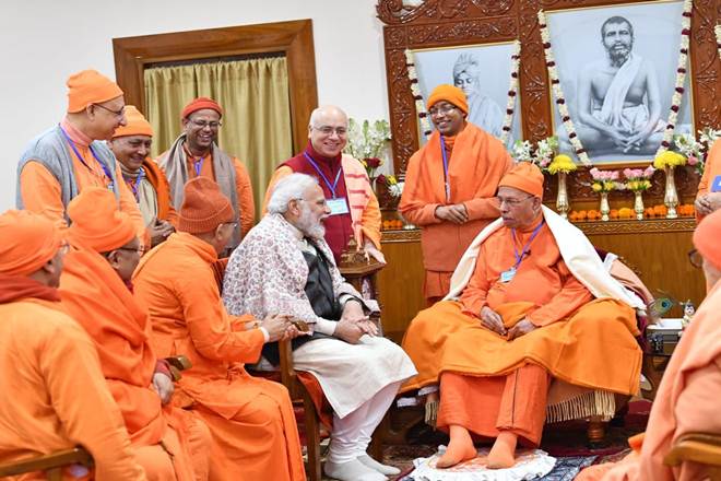 PM Modi at Belur Math. 