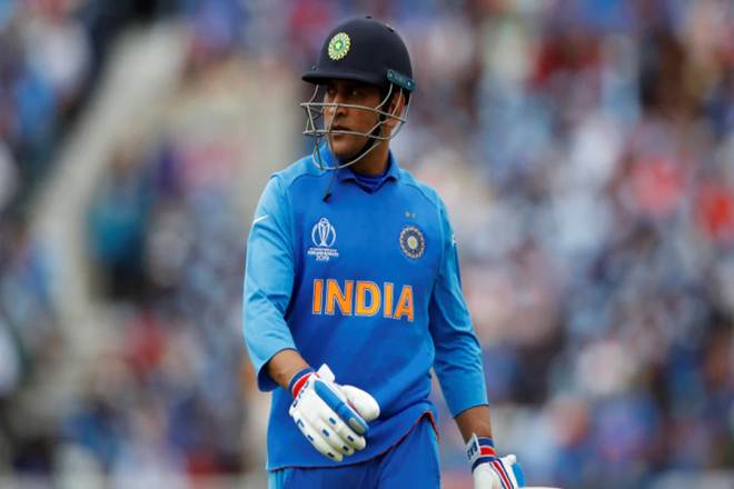 MS Dhoni has been one of the finest finishers in the game and India has helped the country many crunch games in high-pressure situations. 