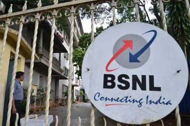 BSNL, China, Chinese telecom equipment, 4G upgradation, Department of Telecom, Bharat Sanchar Nigam Ltd, BSNL, India, China, Pangong Tso, Galwan Valley, Demchok, Daulat Beg Oldie, Ladakh, CAIT, Mahanagar Telephone Nigam Ltd, MTNL, Chinese telecom equipment, Oppo, 5G smartphone, Oppo X2 smartphone, YouTube, Xiaomi, Vivo, Realme, Oppo, South Korea, Samsung