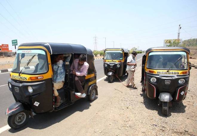 auto industry demands to be part of essential services SIAM writes to government demanding to resume operations