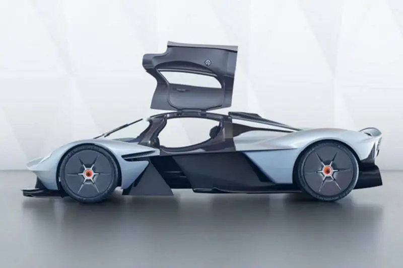 Aston Martin Valkyrie: Powered by a 6.5-litre V12 with a peak power output of 1000 bhp at 10,500 rpm, before continuing on to a maximum rpm figure of 11,100. The naturally-aspirated and emissions-compliant road car churns out peak torque is 740 Nm at 7,000 rpm. It 'ss do similar speeds as the McLaren Speedtail.