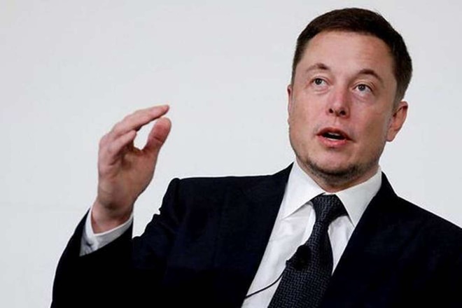 10 Years of Tesla Riding the Green Dream; Rival Automakers See Red