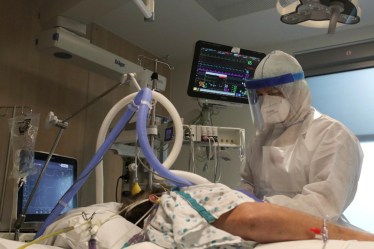 As of Monday, 2,849 ICU beds were filled nationwide up 100 from just the day before. (Photo source: Reuters)