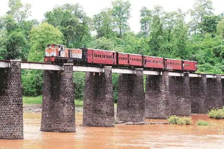 Leaders from political parties have started a campaign pitching against the closure of this line. (IE)