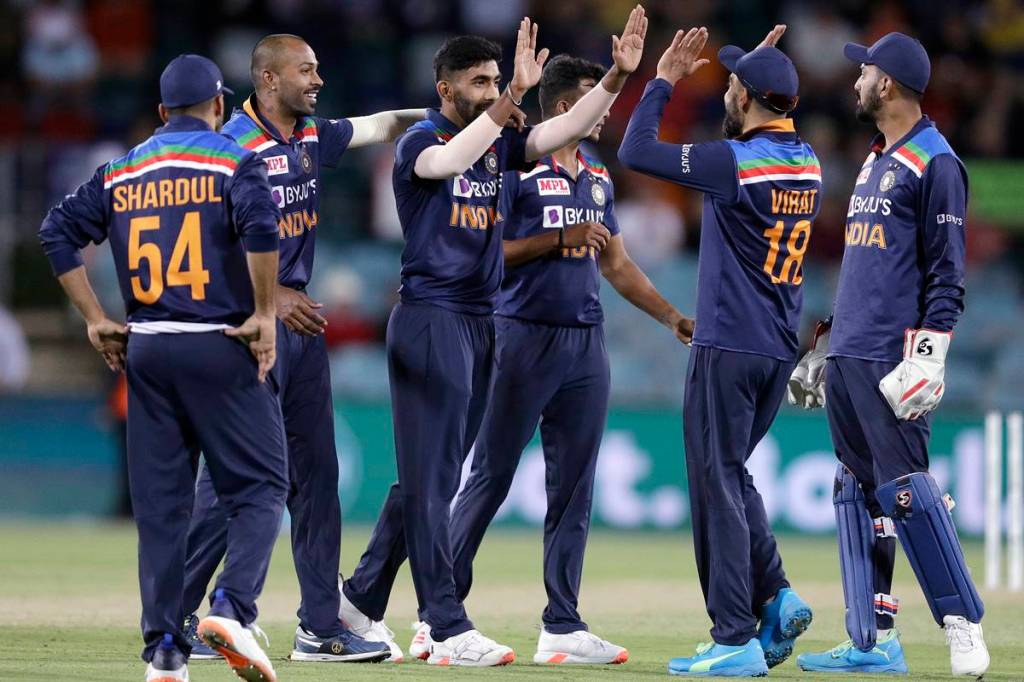 Shardul Thakur (3/51) and debutant Thangarasu Natarajan (2/70 in 10 overs) did their bit but it was Bumrah's (2/43 in 9.3 overs) controlled effort with some swing upfront and the dismissal of a marauding Glenn Maxwell in the nick of time which ultimately turned the match in India's favour. (AP Photo)