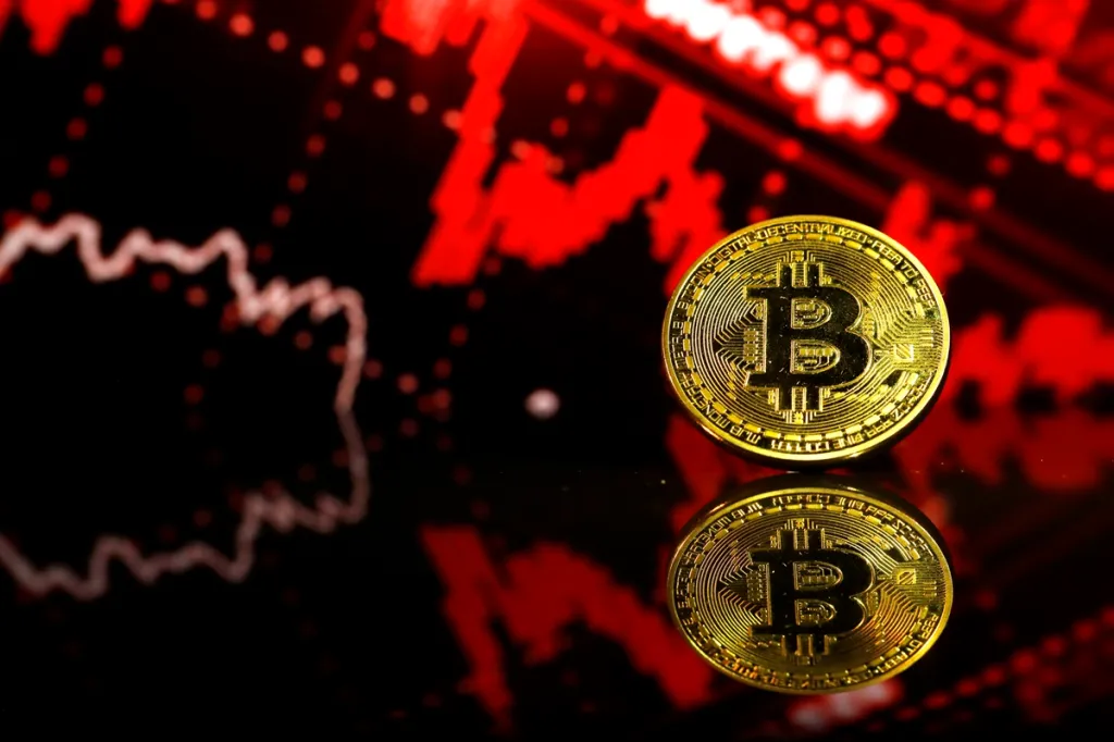 alternative investment, Bitcoin, crypto currency, gold, MicroStrategy, Grayscale, Square, Paypal