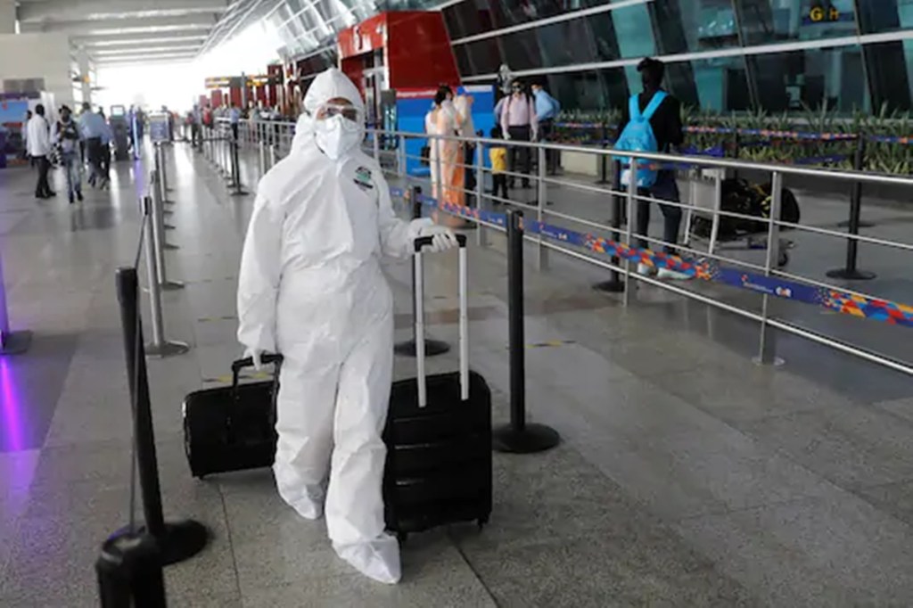 Delhi Airport India UK flights