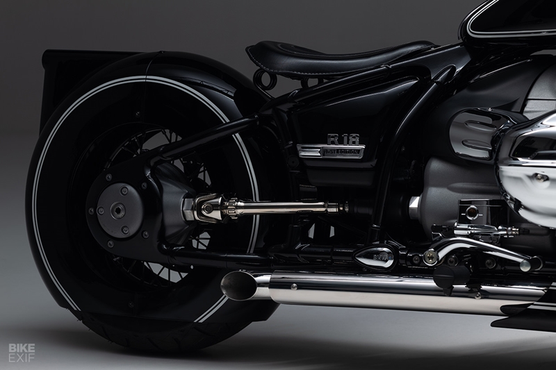 Dirk carved the shape of the bodywork out of rigid foam to create molds, and the final shell is fiberglass. It bolts to the standard R18 mounting points, and the matching rear wheel enclosure is attached to the swingarm—so that it follows the movement of the wheel. (Source: Bikeexif) <a href="https://www.youtube.com/watch?v=vJO_NQqLaw0&t=13s"><strong>BMW R18 First Ride Review</strong></a>