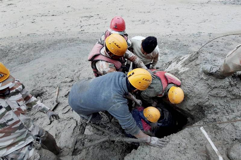 uttarakhand, uttarakhand news, uttarakhand flood, glacier meaning, glacier, uttarakhand latest news, chamoli, uttrakhand news, joshimath, chamoli news, glacier burst, glacier in hindi, uttarakhand glacier, joshimath news, rishi ganga power project, kedarnath, glacier meaning in hindi, what is glacier, avalanche meaning, haridwar, uttrakhand, tehri dam, tapovan dam, rishikesh, flood in uttarakhand
