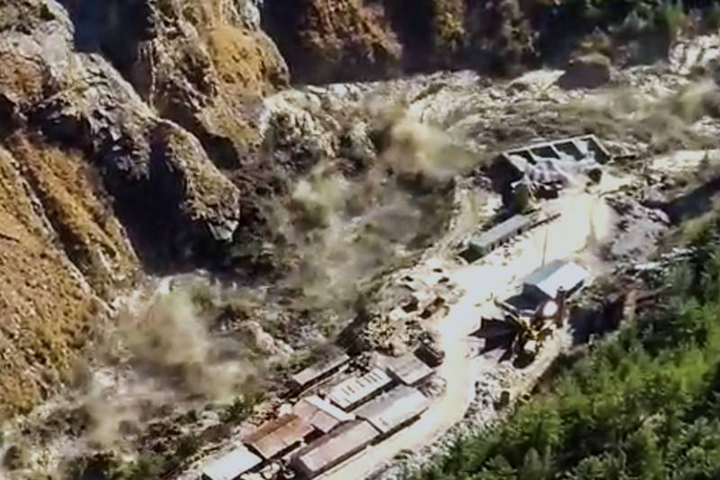 uttarakhand, uttarakhand news, uttarakhand flood, glacier meaning, glacier, uttarakhand latest news, chamoli, uttrakhand news, joshimath, chamoli news, glacier burst, glacier in hindi, uttarakhand glacier, joshimath news, rishi ganga power project, kedarnath, glacier meaning in hindi, what is glacier, avalanche meaning, haridwar, uttrakhand, tehri dam, tapovan dam, rishikesh, flood in uttarakhand