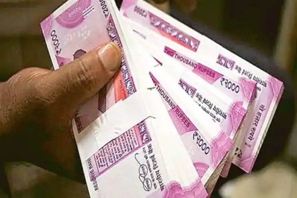 NBFC-MFIs witnessed a decline of around 5%. Banks held a 44% market share in the microfinance segment at the end of June, followed by NBFC-MFIs, which held a 32% share.