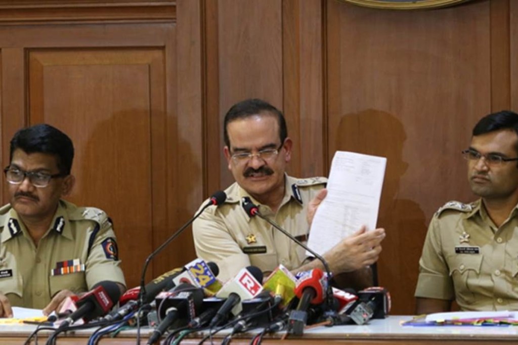 The Maharashtra government's lawyer argued that the petition was not maintainable as Singh had vested interests and the plea was a result of his transfer from the post of Mumbai police commissioner to the low-key Homes Guards.