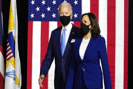 Joe Biden, Kamala Harris, covid vaccinee in India, Biden tweet on assistance to India, astrazeneca, ecessary medical life-saving supplies and equipment,