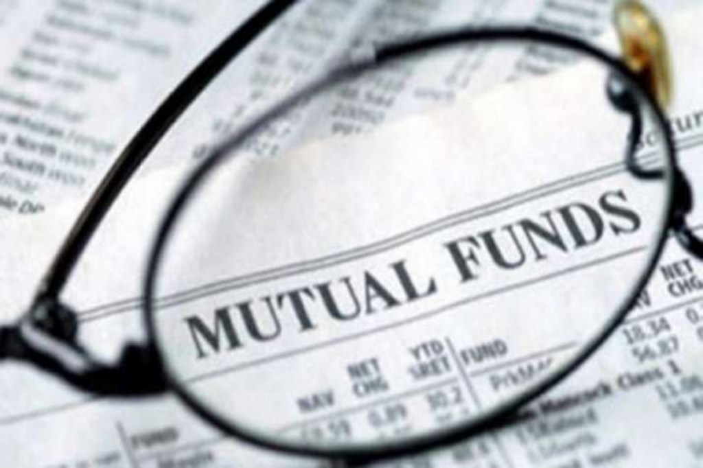 mutual funds, Securities and Exchange Board of India, SEBI, COO of Groww , Aamfi's data, nvestment and equity-linked saving scheme