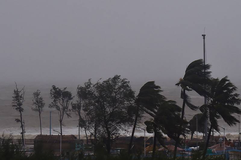cyclone yaas, super cyclone yaas, tropical cyclone yaas, cyclone yaas live tracker, cyclone yaas current location, tropical cyclone yaas in west bengal, super cyclone yaas in odisha, tropical cyclone yaas in andhra pradesh, cyclone yaas location live, cyclone yaas latest update, cyclone yaas landfall, cyclone yaas in balasore, cyclone yaas in dhamra port