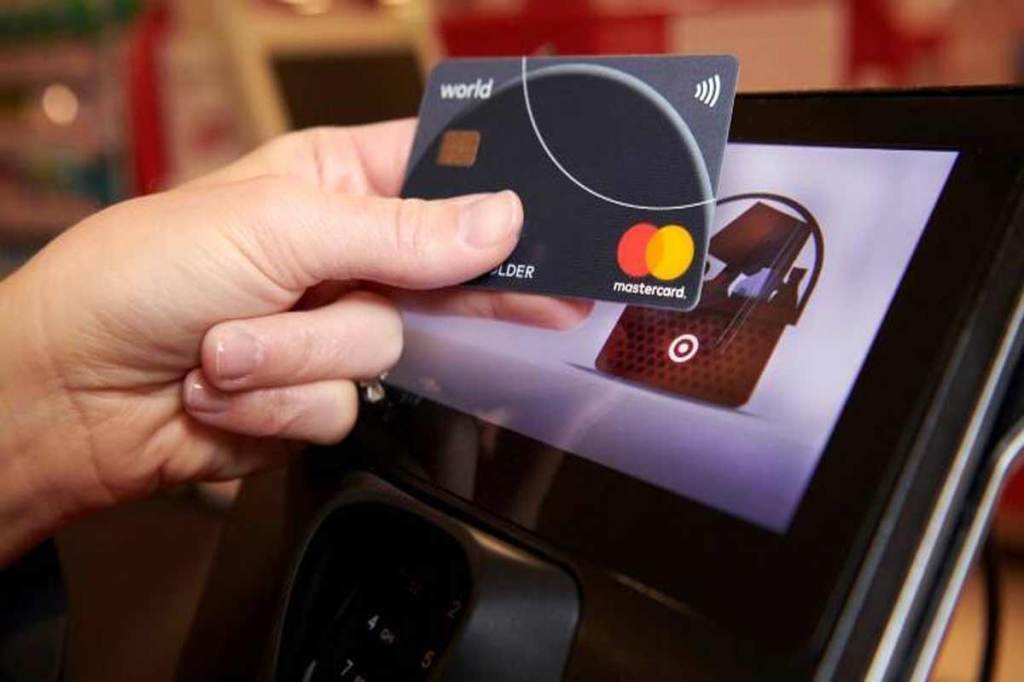 Financial Software and Systems, integrated payment products, contactless cards, contactless paymentt, FSS, ZWIPE