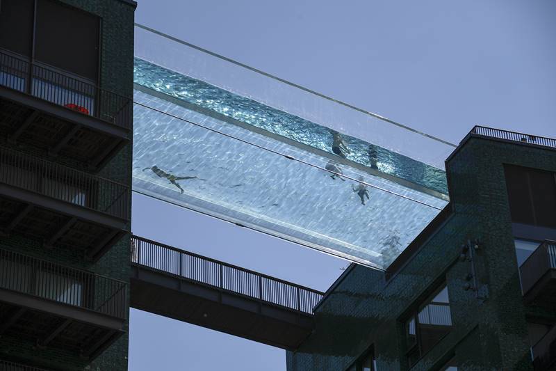 sky pool in london, london, sky pool, sky pool opens in london, embassy gardens, sky pool at embassy gardens, floating swimming pool, london weather, london photos