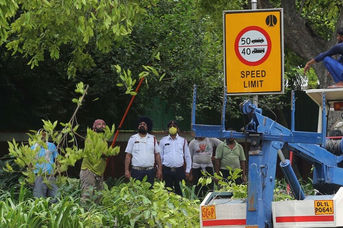 Attention! New speed limit in Delhi for four, twowheelers and other categories of vehicles