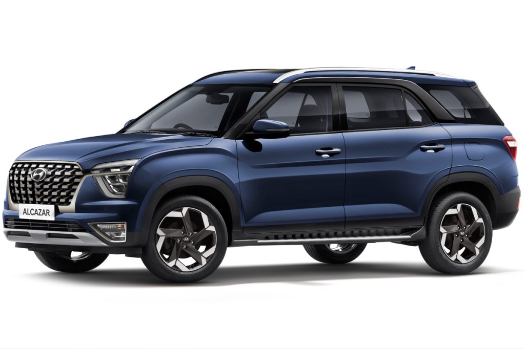 Hyundai Alcazar gets 4,000 bookings: Diesel & petrol split, waiting period explained