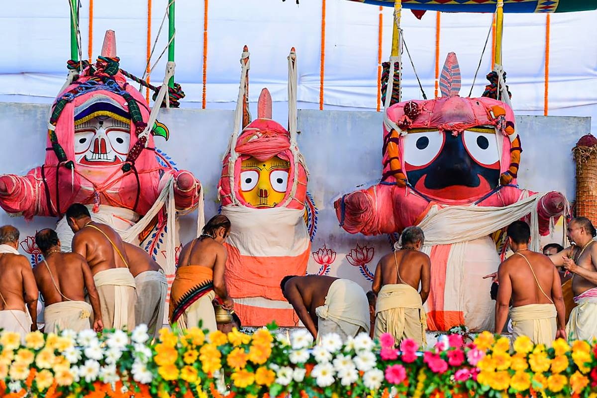 Lord Jagannath’s bathing rituals held amid Covid restrictions, tight