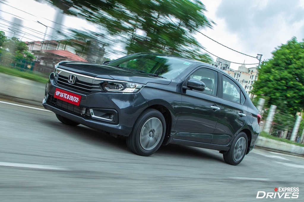 2021 Honda Amaze facelift driving
