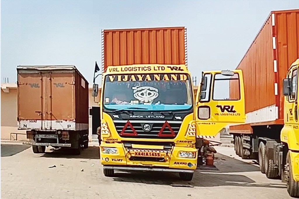 The company reported overall PAT of Rs 495 m, 4% above our expectation and significantly above Street expectations.