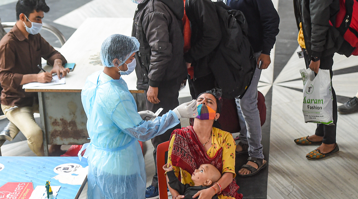 Coronavirus Omicron Live Updates: Sharp uptick in Omicron infections as India sees 653 confirmed cases today; Delhi, Bengal may impose new curbs