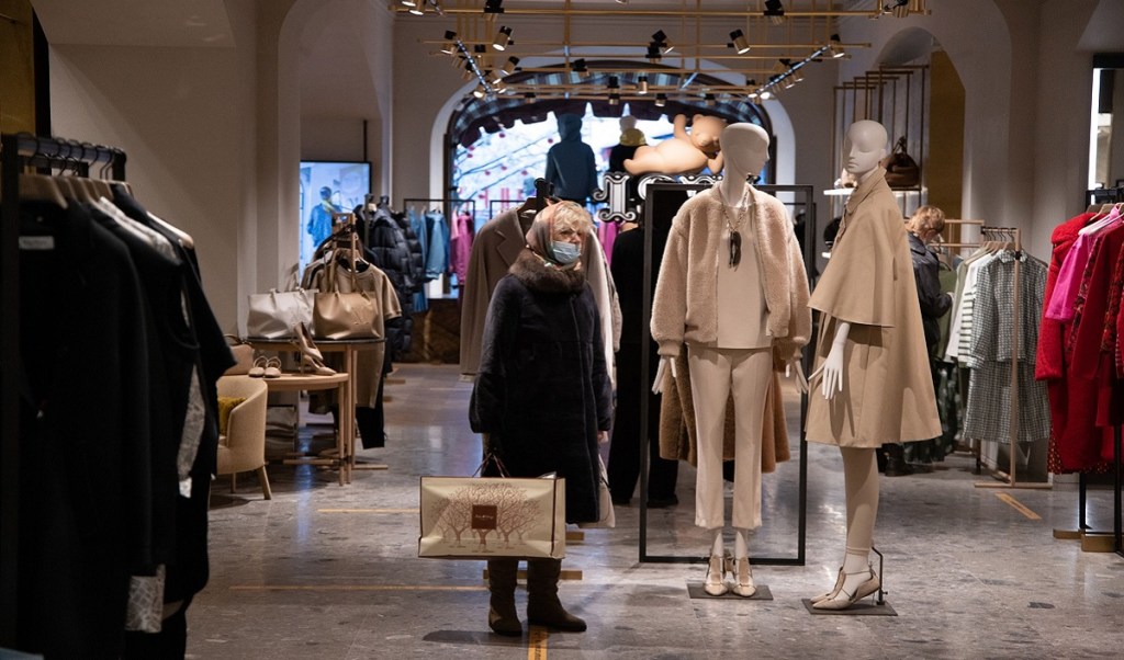 Clothes to get 1520 costlier in 2022, probable GST rate hike may