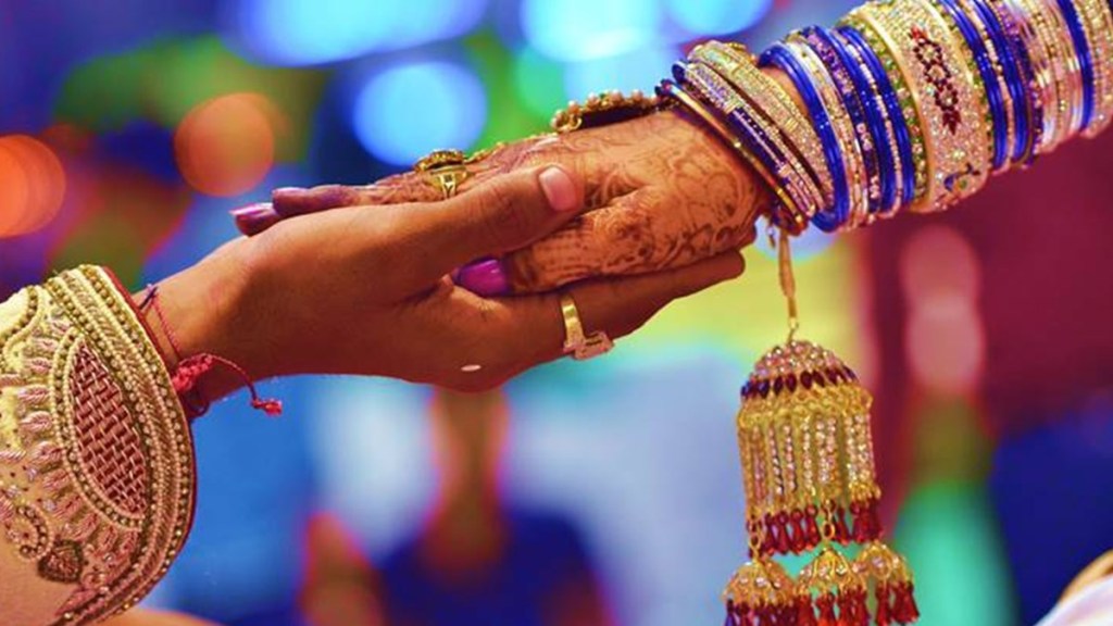 The court also observed that the parties lived together only for a few days since the inception of their marriage when the respondent came back from Canada on vacations.