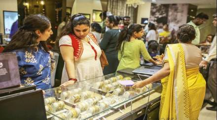 We pencil in 5-year Jewellery CAGR of 20%+. 
