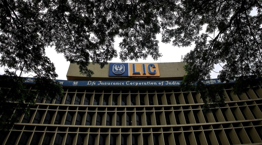 LIC 01 (Reuters)