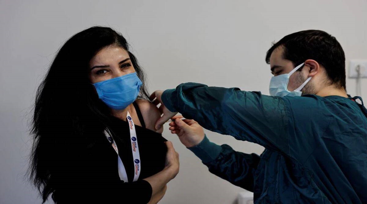 Covid Vaccine 03 1