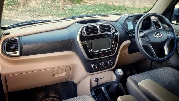 Mahindra Bolero Neo Review Dashboard