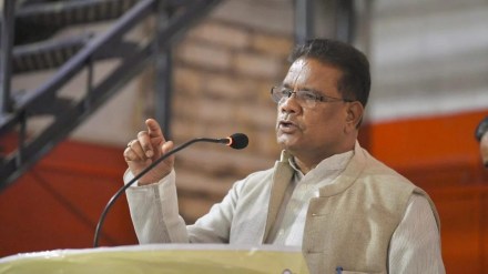 Ripun Bora alleged that the AIUDF tried to field its agent for the polls without consulting the Congress and attempted to blackmail them. 