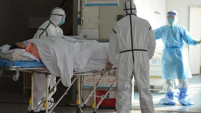 China reports 2 COVID-19 deaths, first in more than one year
