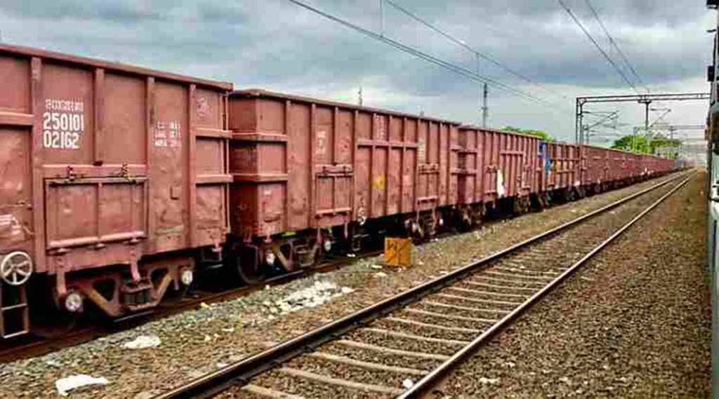 Western Railway runs 835 parcel trains this FY, maintains supply chain