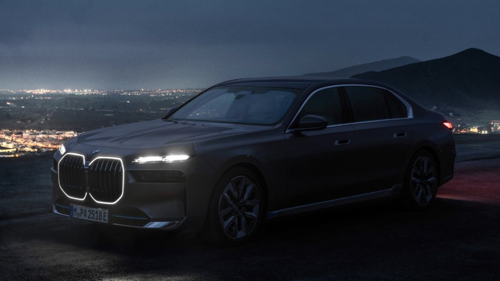 2023 Bmw 7 Series Price In India 2022 Bmw 7 Series Revealed The Financial Express