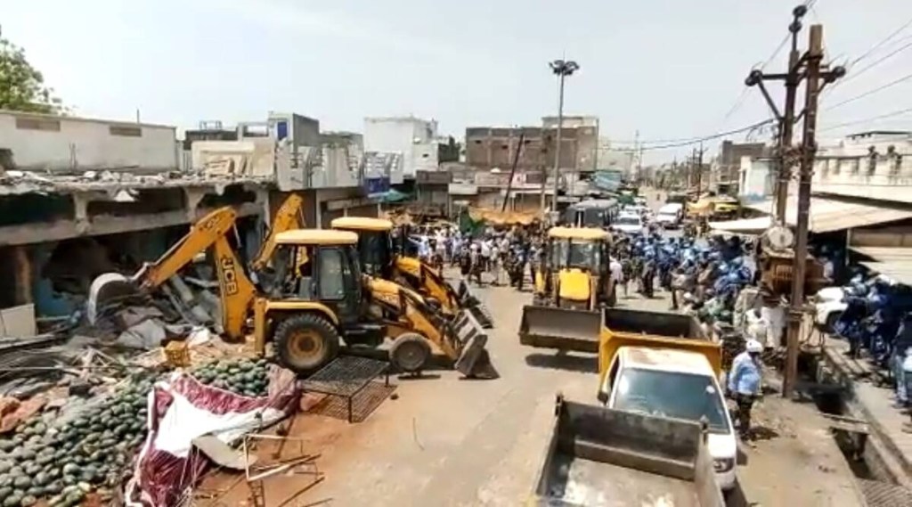 During his visit, Suryan said a similar exercise and anti-encroachment drive will be undertaken in Shaheen Bagh. The area saw anti-CAA protests for months.