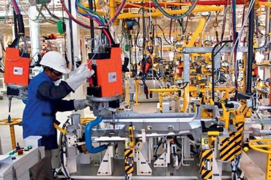 Manufacturing activity moderates in March; confidence at two-year low
