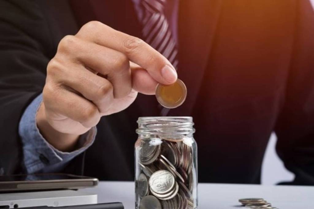 Banks offer you several services free of charge on your savings account, but some of the services are chargeable. 