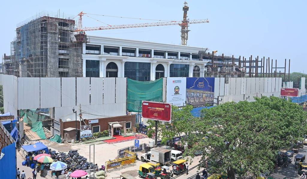 Omaxe Chowk likely to go under fit-out soon