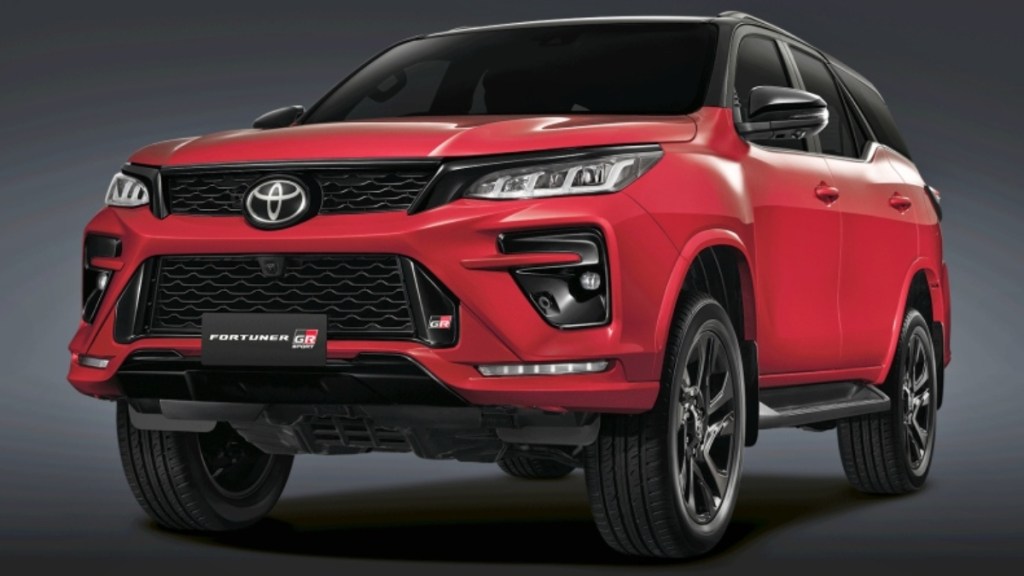 toyota fortuner gr sport