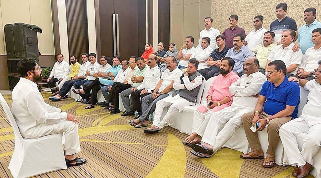 Maharashtra Crisis Live Updates: Eknath Shinde on Wednesday said that he, along with other dissident legislators, will be in Mumbai on Thursday for the floor test in Assembly.