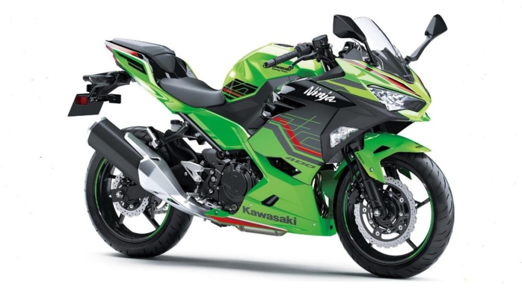 https://www.financialexpress.com/wp-content/uploads/2022/06/Kawasaki-Ninja-400.jpg?w=1024