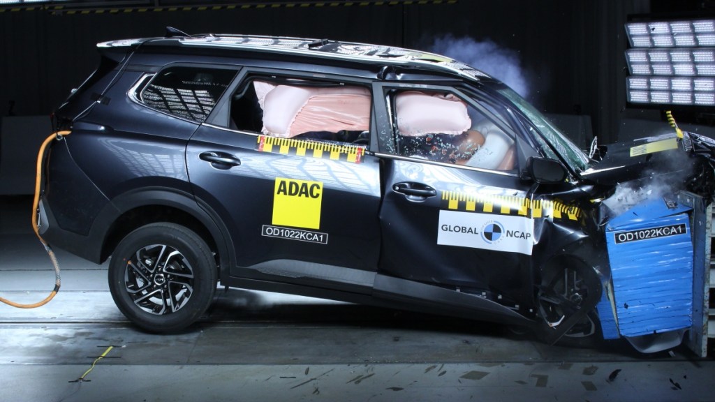 Kia Carens scores 3Star safety rating in Global NCAP crash test Car