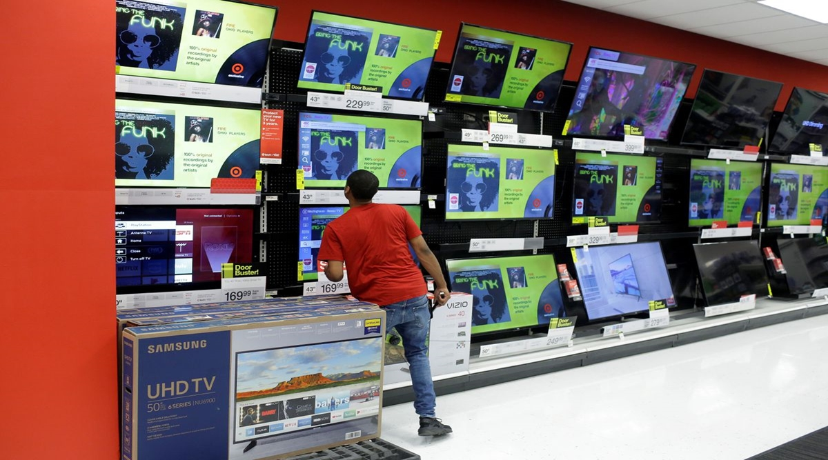 India Smart TV sales surge 33 in Q1, Xiaomi, Samsung among leading