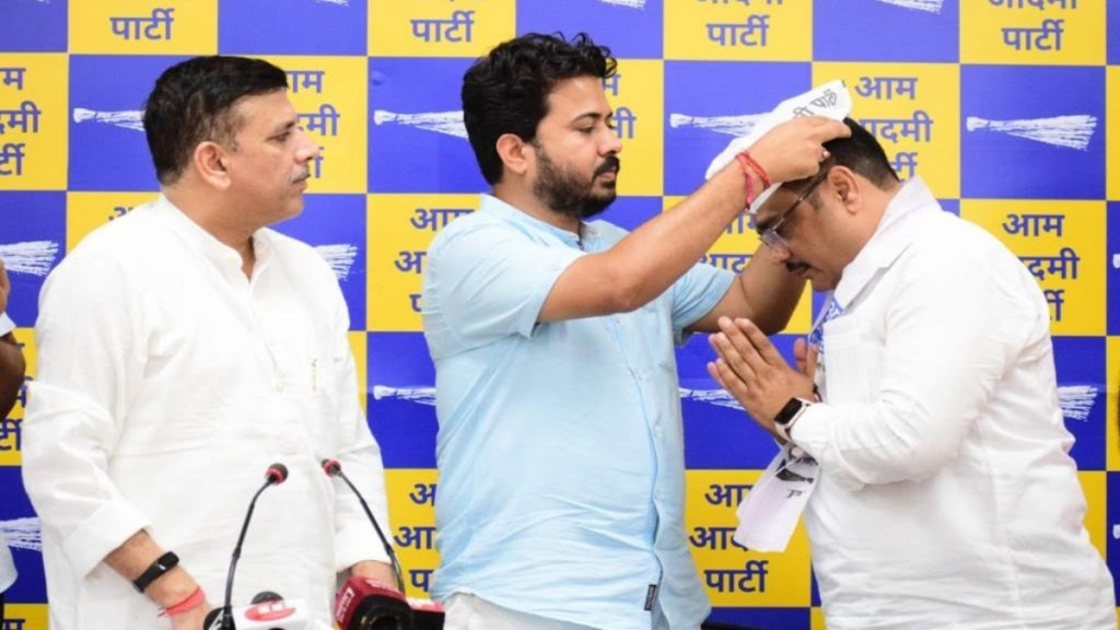 The former Delhi Cantonment MLA charged that within 10 days of joining the party, he came to know about its “anti-national ideology”. 