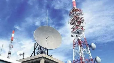 As per analysts, among the three private mobile companies, Reliance Jio is likely to see around 3-3.5% revenue growth, followed by 2-2.5% for Bharti Airtel and around 1% for Vodafone Idea (VIL).