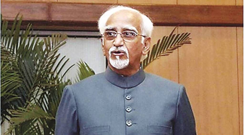 A Pakistani journalist has claimed that Ansari had invited him to India five times between 2005-11. (File photo)
